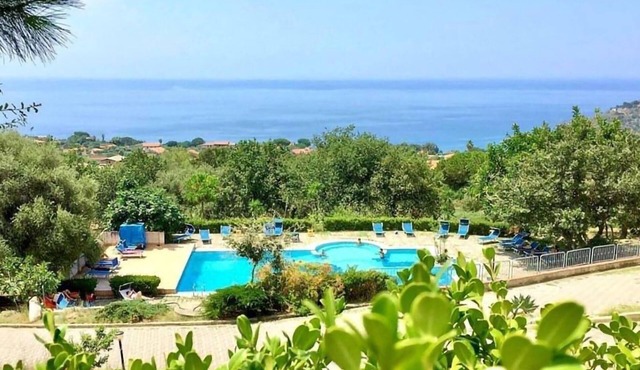 1 bedroom gorgeous apartment in Ricadi