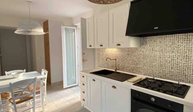 100 Mt from the sea ! Dimora Florenzano - Studio Apartment 24