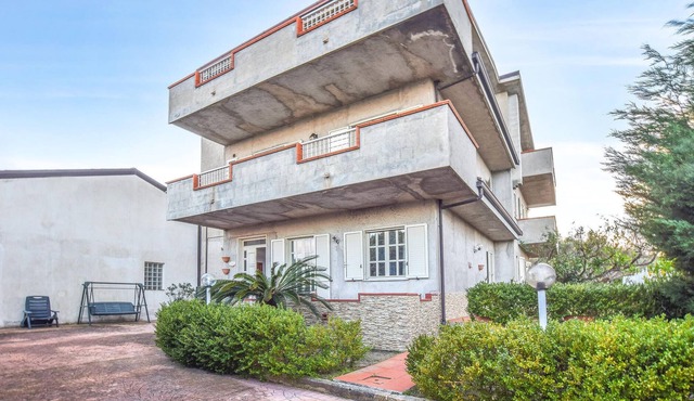 2 bedroom accommodation in CAMINI