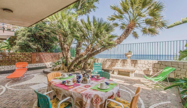2 bedroom cozy home in Riposto CT
