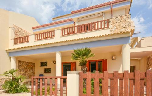 2 Bedroom Gorgeous Home In Scoglitti