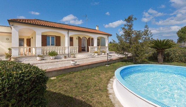 2758 BARBARHOUSE - Villa Ester