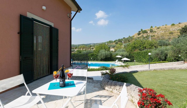 3 bedroom accommodation in Giarratana