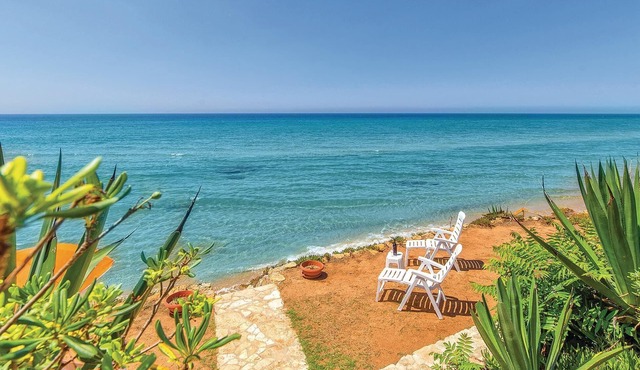 3 bedroom cozy home in Menfi AG