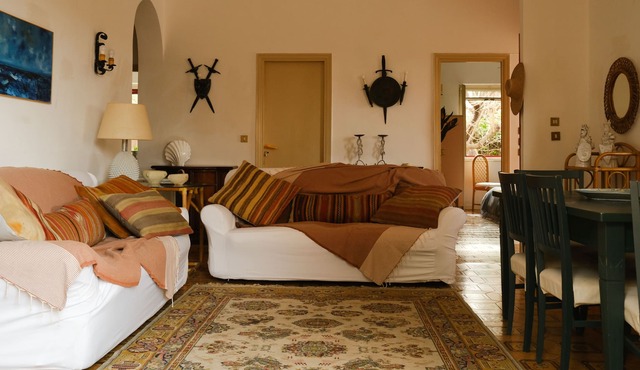3 BEDROOMS 2 BATHROOMS FAMILY VILLA BY THE SEA