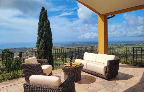 4 Bedroom Gorgeous Home In Sciacca