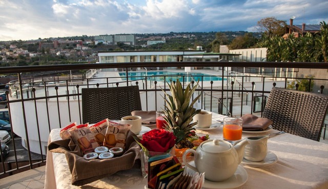 4 Spa Resort Hotel