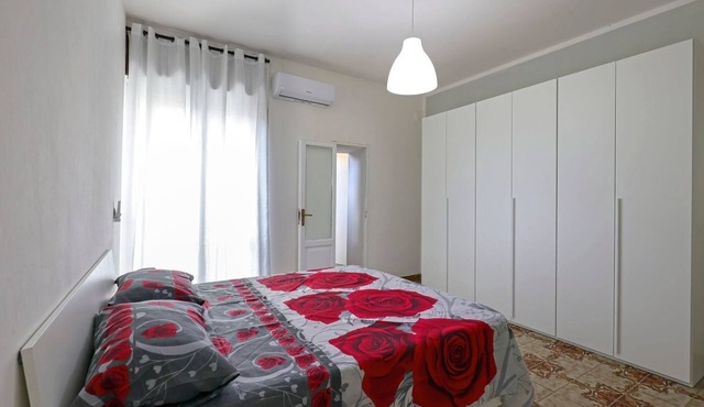 70 meters of comfort with terrace 2 bedrooms 2 bathrooms equipped kitchen, parking space