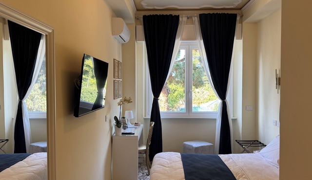 Ac Gold B&B-Deluxe Double/Double Room Single Beds