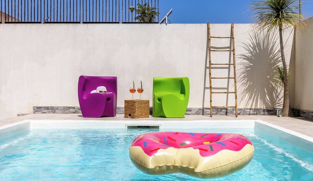 Accogliente appartamento con piscina privata. TROPICAL LOFT