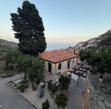 Albergo diffuso Borgo Gallodoro da Sara