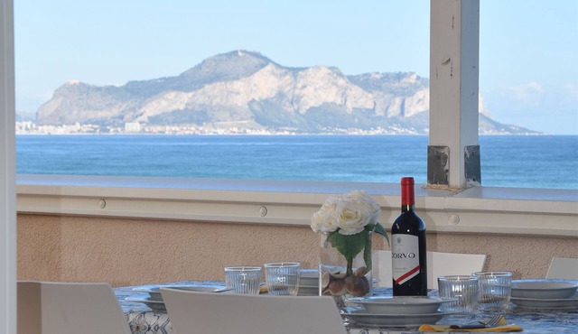 ALESSIA'S HOUSE - SEA VIEW OVER PALERMO