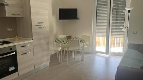 Alysia House in Naples
