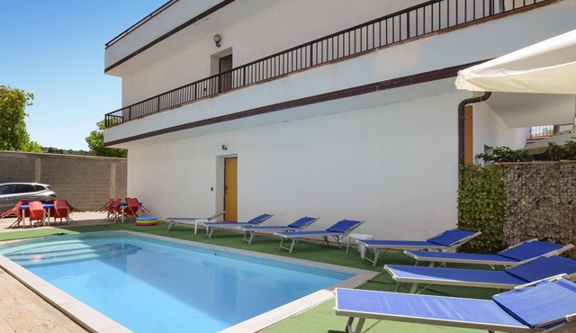 Amazing apartment in Palmi with swimming pool
