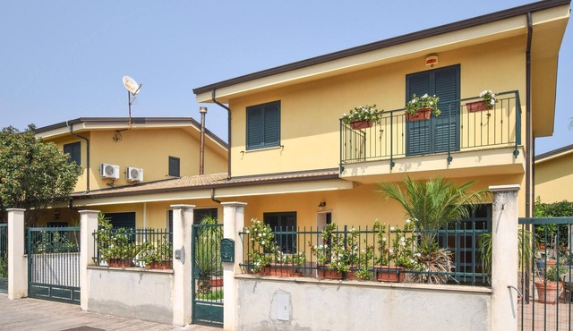 Amazing home in Melito Porto Salvo