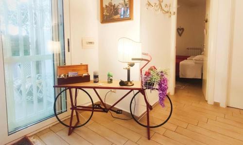 Amorevole villa con terrazza e doccia esterna
