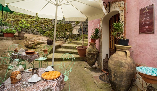 Apartment "Borgo Santa Caterina Albego Diffuso" with Mountain View