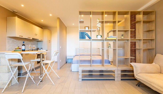 Apartment 'Appartamento Etna' with Mountain View, Wi-Fi and Air Conditioning