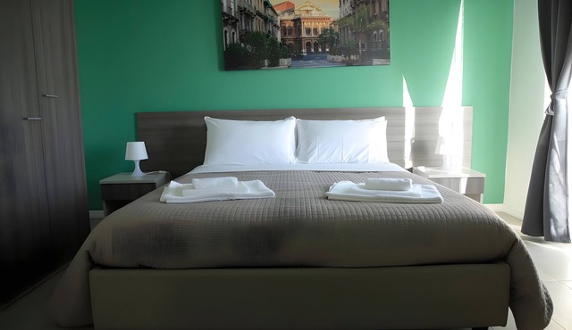 Apartment 'Camera 301 Con Balcone - Terrazza' with Shared Terrace, Wi-Fi and Air Conditioning