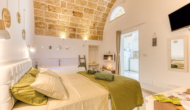 Apartment 'Con Vasca Idromassaggio' with Air Conditioning