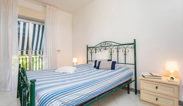 Apartment 'I Ciottoli Dello Ionio - Apt 2' with Mountain View, Shared Terrace and Balcony