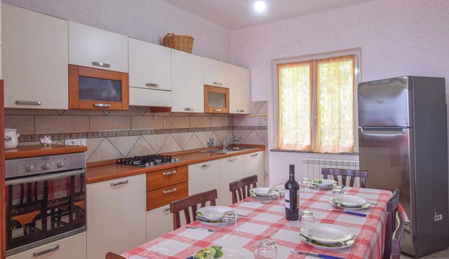 Apartment in Falerna 100sqm with Panoramic Gulf View, Free WiFi + SmartTv
