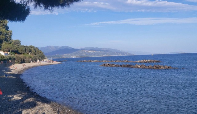 Apartment 'La Casa Di Arianna' with Sea View, Wi-Fi and Air Conditioning
