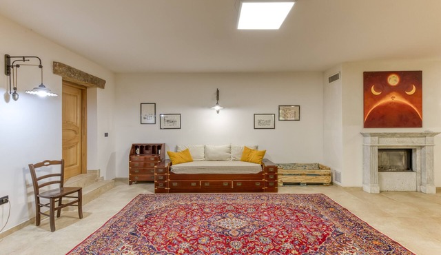Apartment 'Le Colonie - Boschetto' with Private Terrace, Shared Garden and Wi-Fi