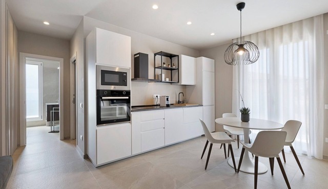 Apartment 'Libeccio' with Balcony, Wi-Fi and Air Conditioning