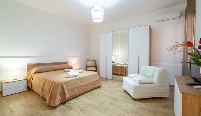 Apartment 'Libellula' with Balcony, Wi-Fi and Air Conditioning