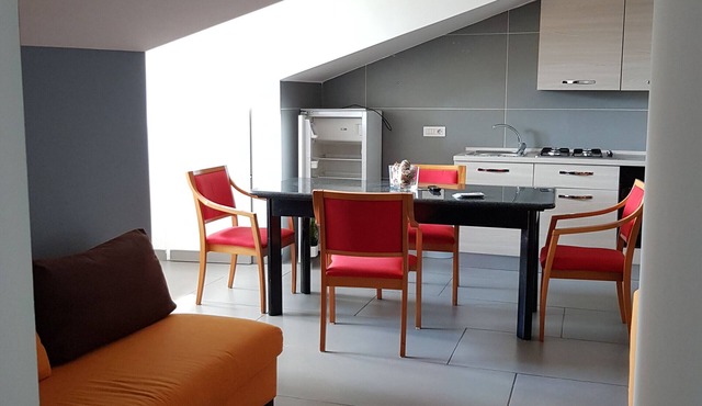 Apartment 'Mansarda Parco La Ville' with Mountain View and Air Conditioning