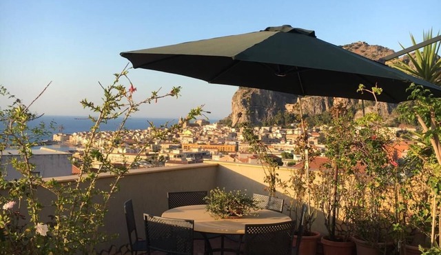 Apartment of 2 bedrooms, 2 bathrooms, living room, kitchen terrace CIR 19082027C218115