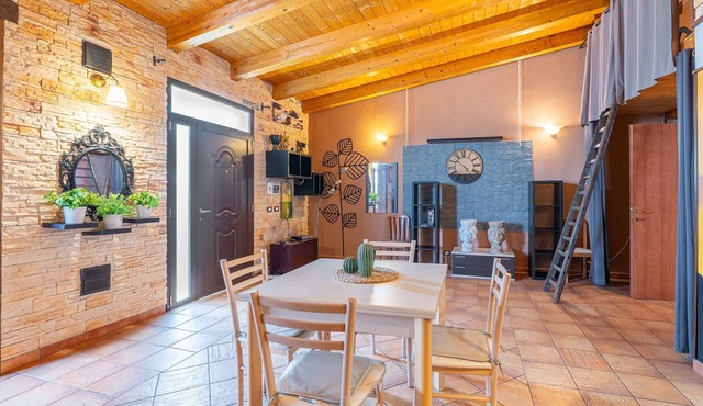 Apartment 'Pathos Retreat Melograno' with Shared Pool, Wi-Fi and Air Conditioning