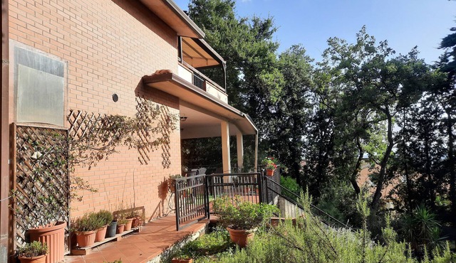 Apartment 'Perugia Mansarda In Villa' with Private Terrace, Shared Garden and Wi-Fi