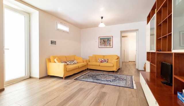 Apartment 'Rossella House' with Private Terrace and Air Conditioning