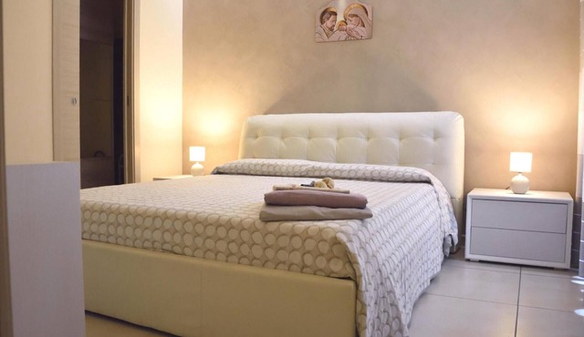 Apartment 'Sea Paradise' with Mountain View, Private Terrace and Air Conditioning