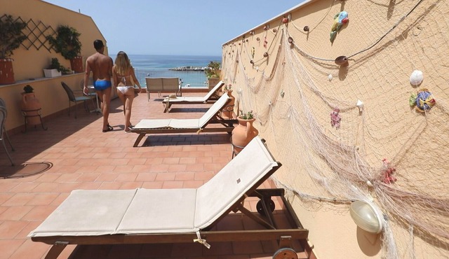 Apartment sleeps 2 or 4 Sea area (Sferracavallo/Mondello) in Palermo