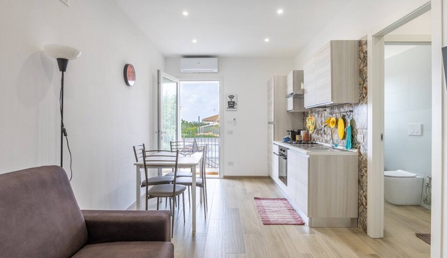 Apartment 'Ulivo' with Shared Terrace, Wi-Fi and Air Conditioning