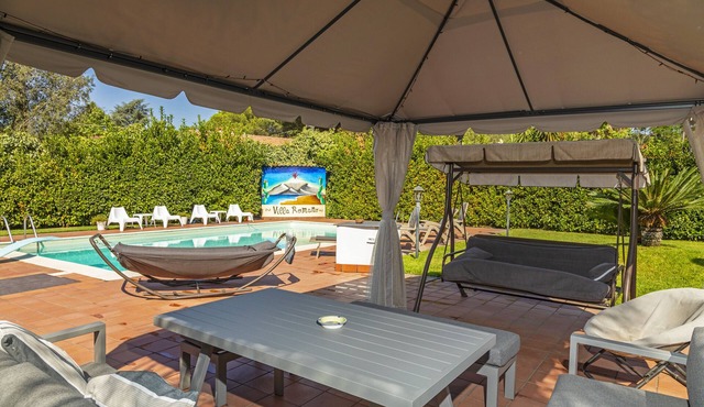 Apartment 'Villa Romano' with Sea View, Wi-Fi and Air Conditioning