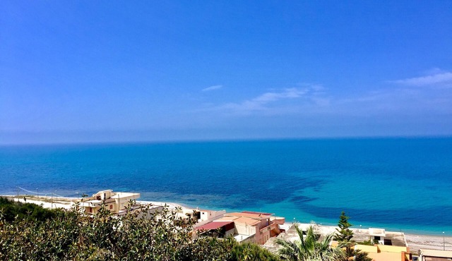 Apartment with sea view