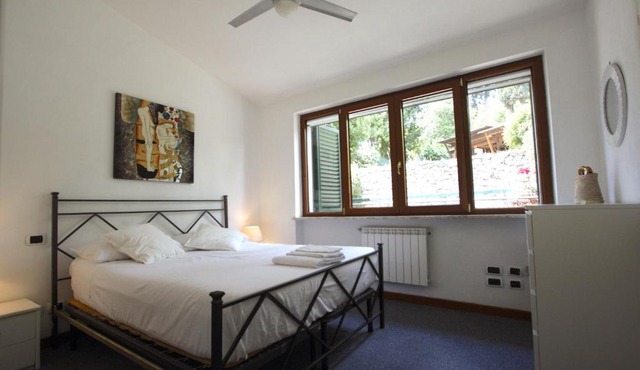 Appia Antica 1BR with swimming pool