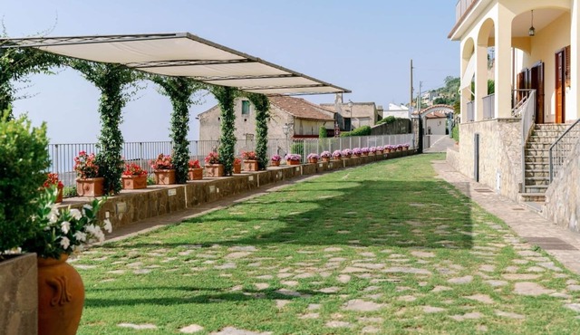 Apt Anna in Villa Laura near Ravello