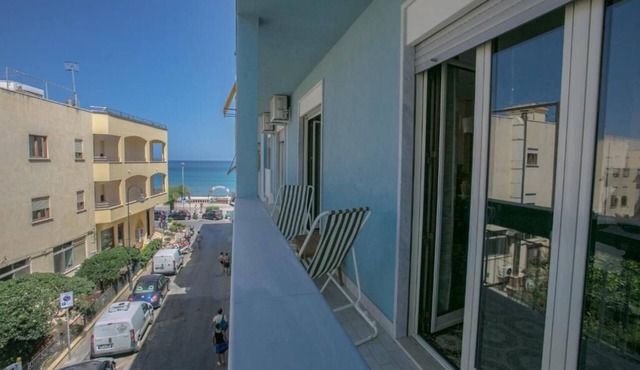 Archimedes Lounge in Cefalù