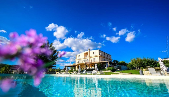 Aruciméli Country House