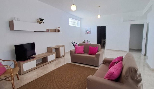 Assieni Apartment 50 Relaxation and Comfort between Sea and Nature.