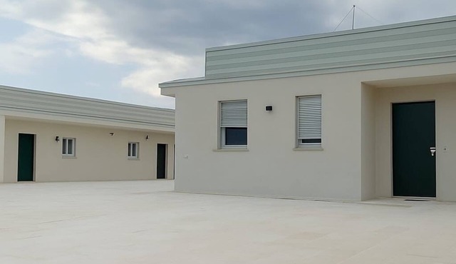 At the Seventh Kilometer - Casa Cielo, nestled in the green Apulian countryside