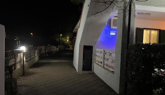 B & B BellaVista