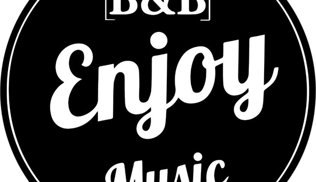 B&B enjoy music
