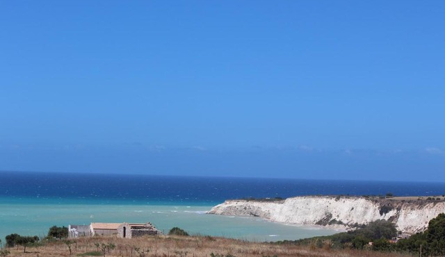 B&B L'EDEN DI CAPO BIANCO