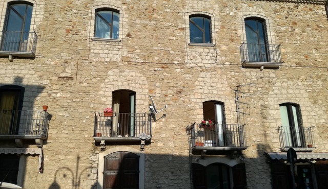 B & B SWEET SWEET HOME